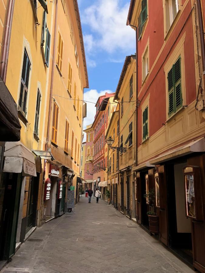 Detente Parfumee, Capitale Du Parfum Grasse